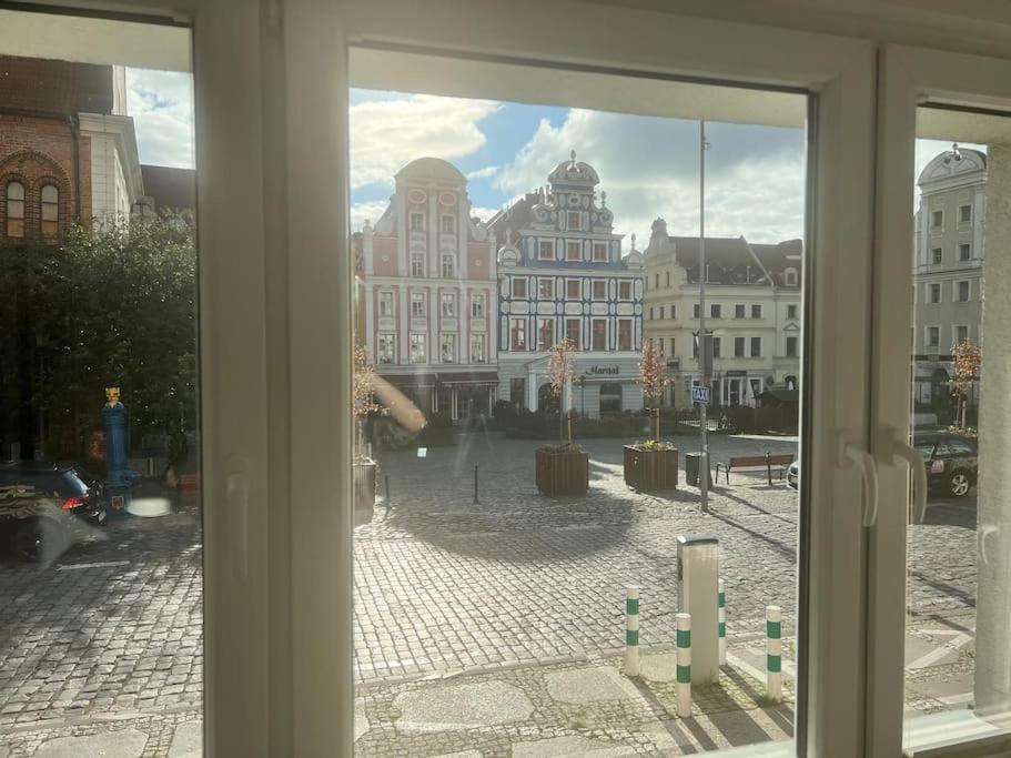 Old Town Square, Perfect Location And View . Apartment Szczecin Luaran gambar